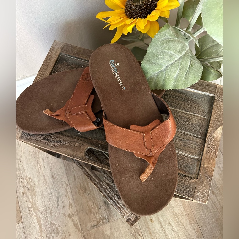 Men’s leather flip flops